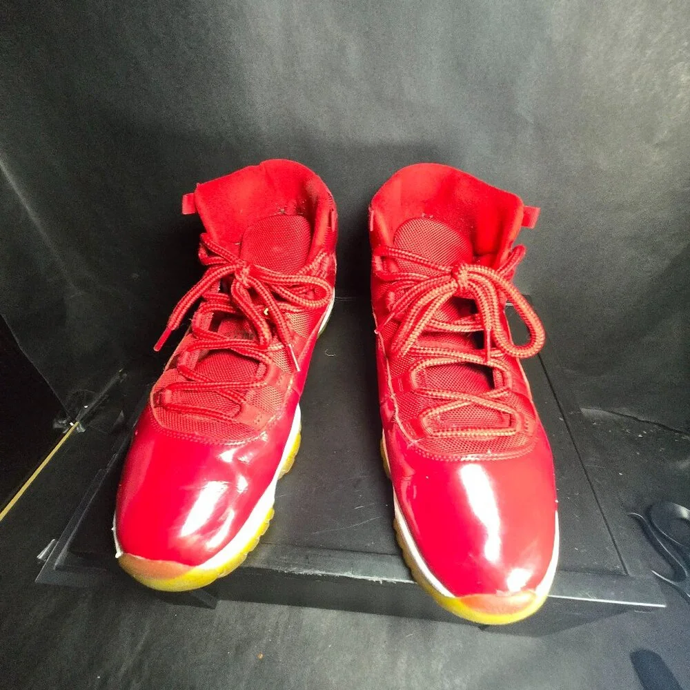 New Nike Air Jordan‎ 11 Retro Win Like 96 2017 Size 11 DS Rare AJ11 Red